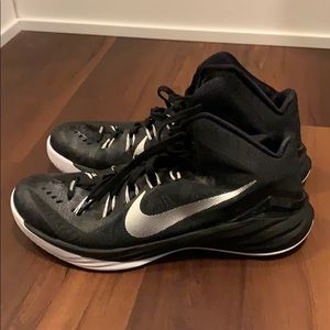 Nike men’s shoes